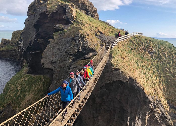 Private Luxury Dunluce Castle & Giant's Causeway Tour