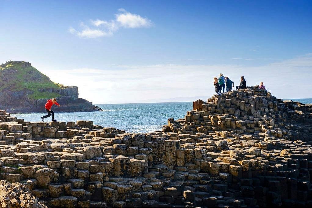 Dunluce Castle, Titanic Experience & Giant's Causeway Tour
